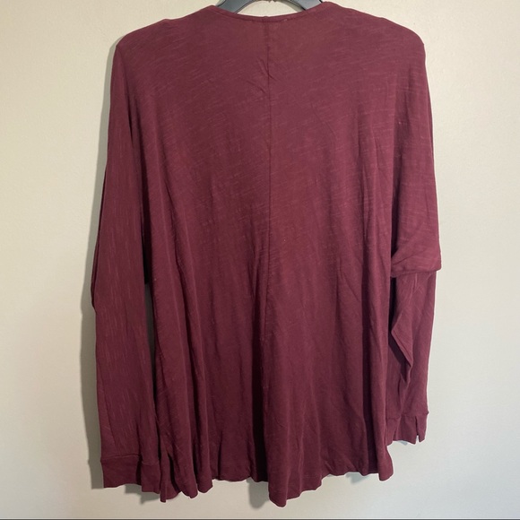 Lush Long Sleeve Dolman V-neck long sleeve oversized Top Burgundy size Small - Picture 7 of 7